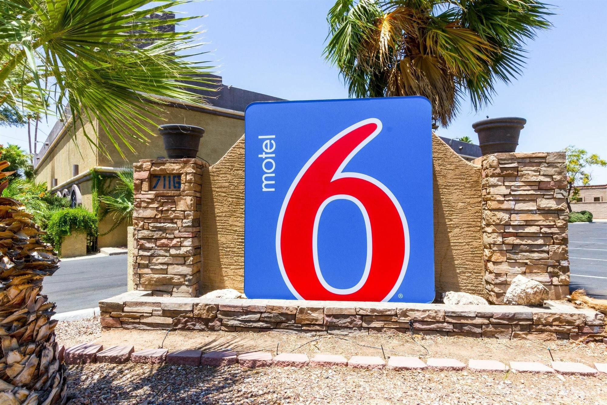 Motel 6 Glendale Az Exterior foto